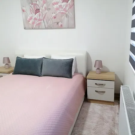 Cvetkovic Apartamento *